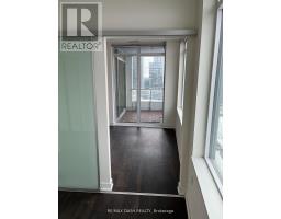 806w - 27 Bathurst Street, Toronto, ON M5V0R1 Photo 16