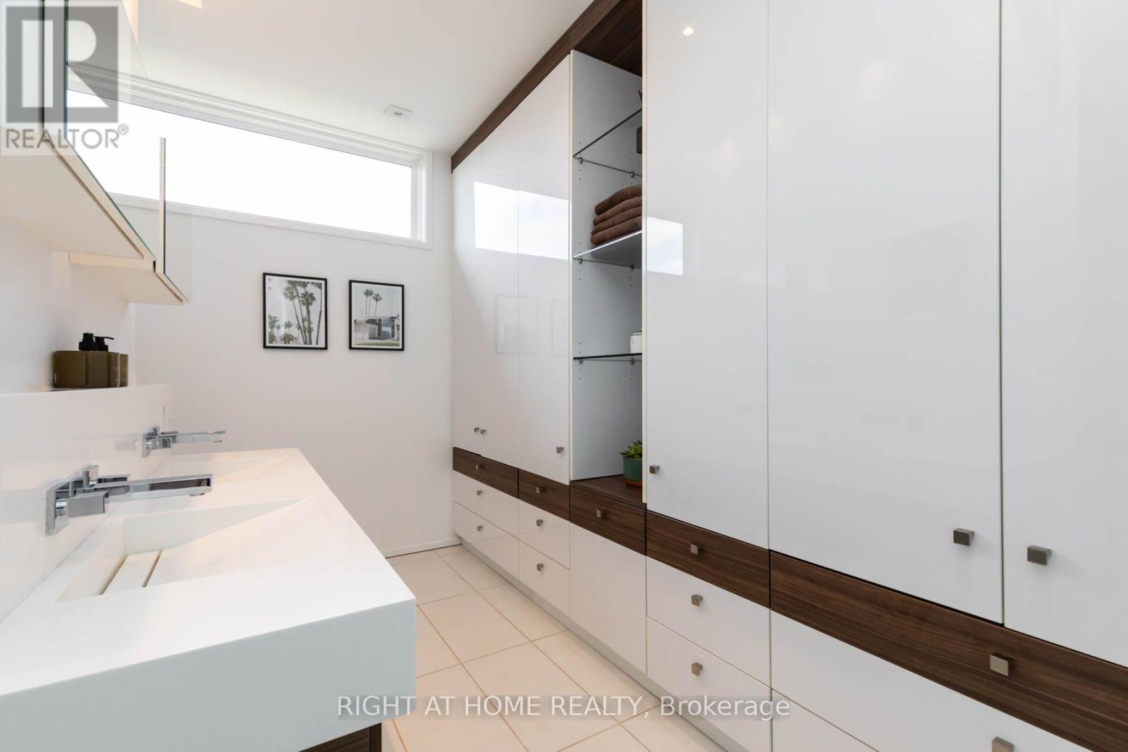 248 MANNING AVENUE - 26