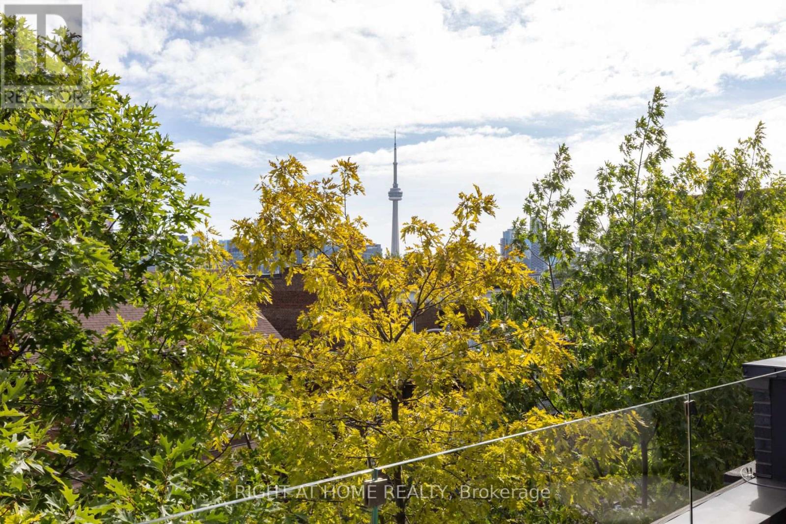 248 MANNING AVENUE - 31