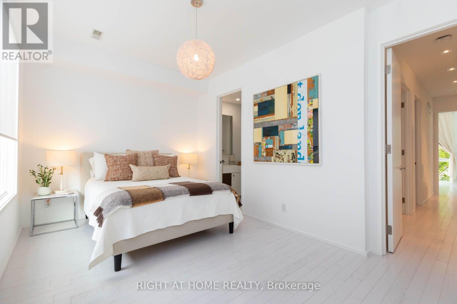 248 MANNING AVENUE - 34