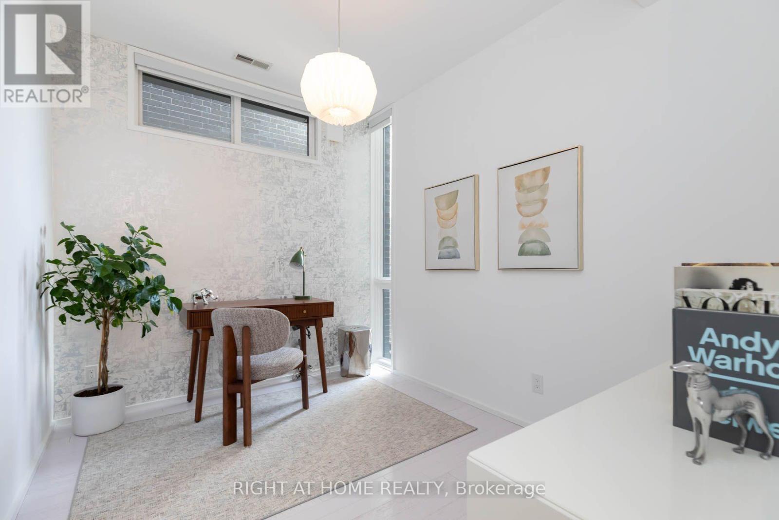 248 MANNING AVENUE - 39