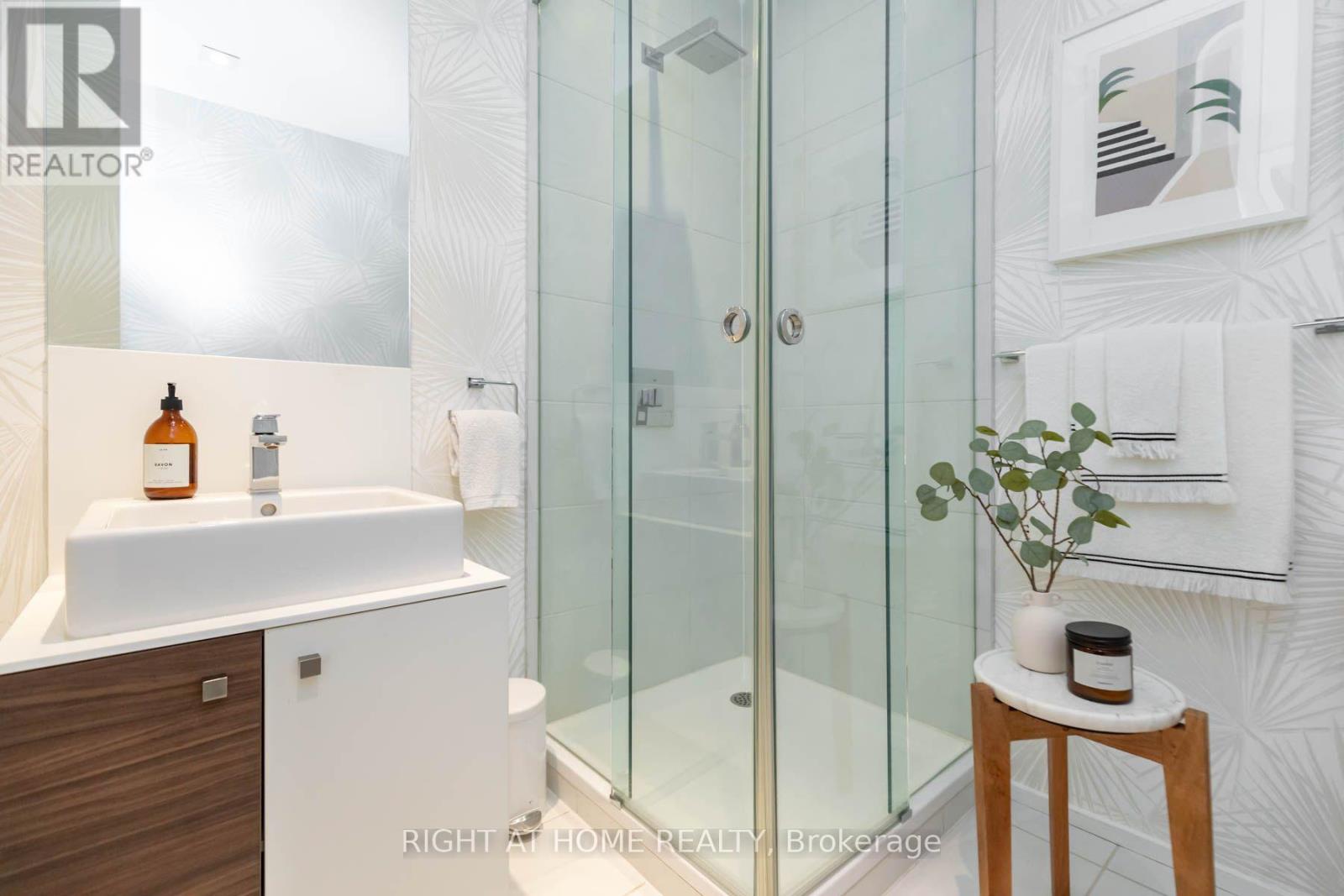 248 MANNING AVENUE - 45
