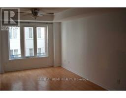 2 - 32 Florence Wyle Lane, Toronto, ON M4M3E7 Photo 6