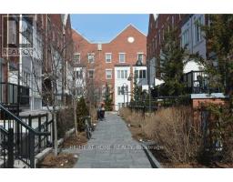 2 - 32 Florence Wyle Lane, Toronto, ON M4M3E7 Photo 7