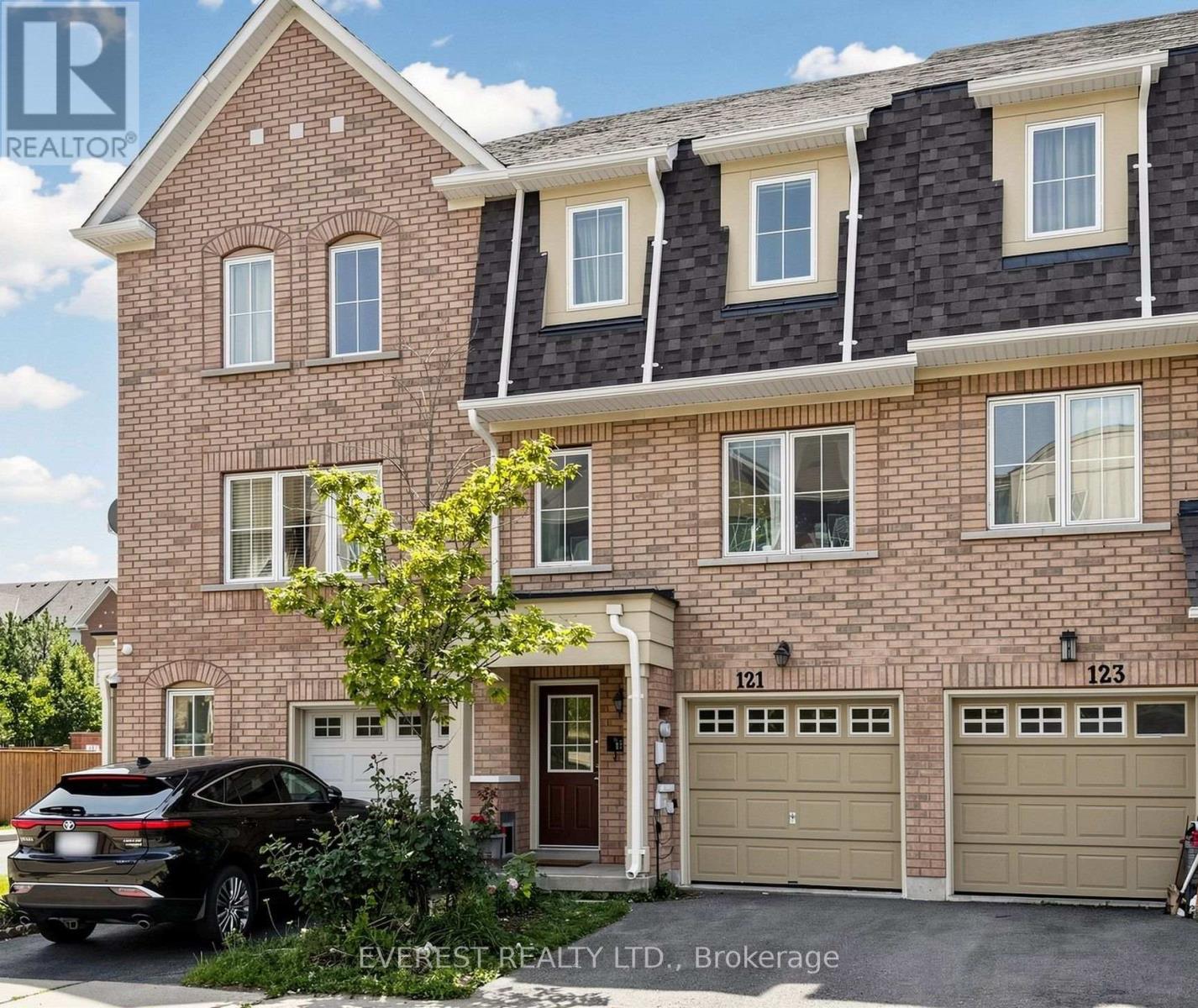 Photo of 121 Jenkinson Way
