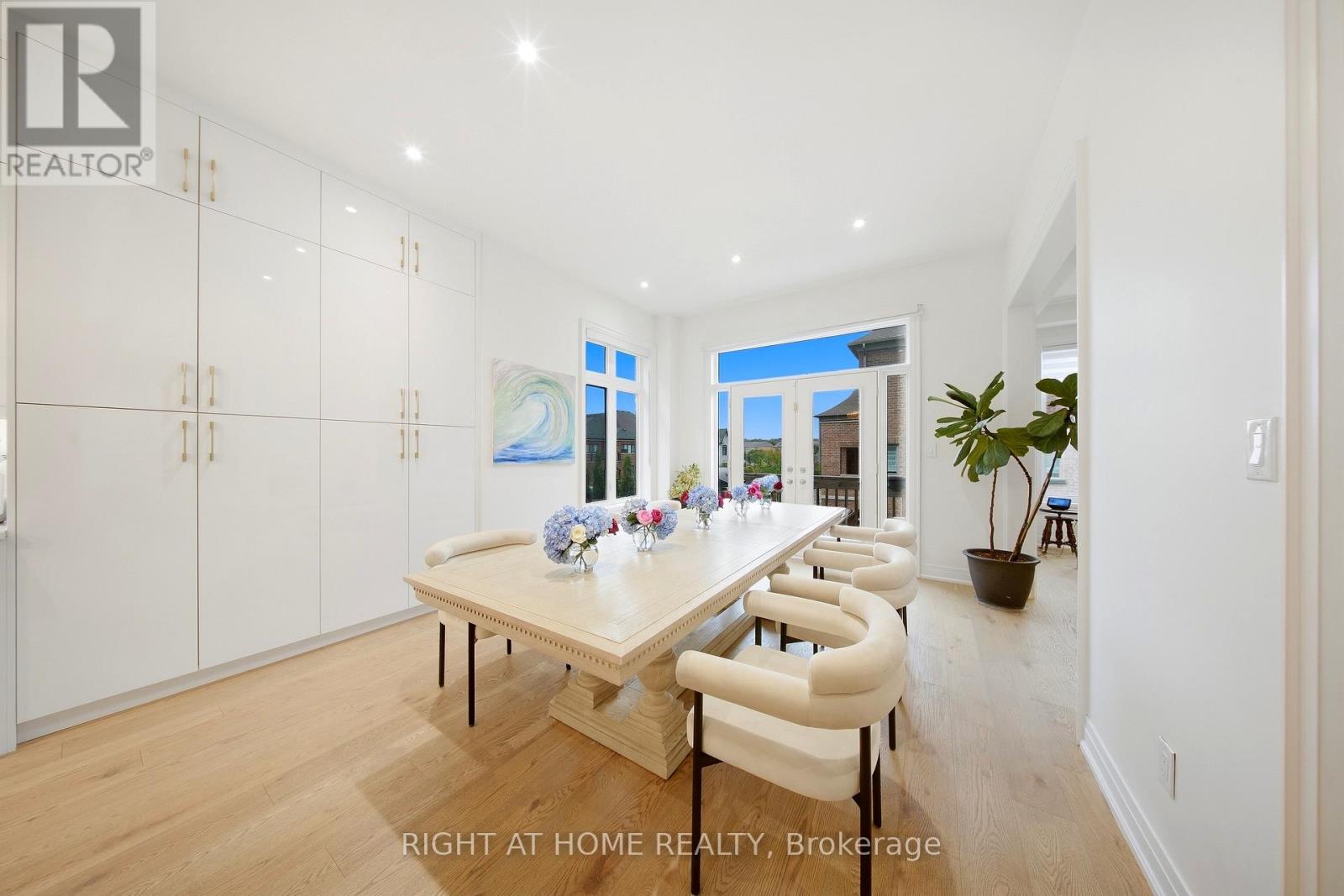 18 CASAVANT COURT - 16