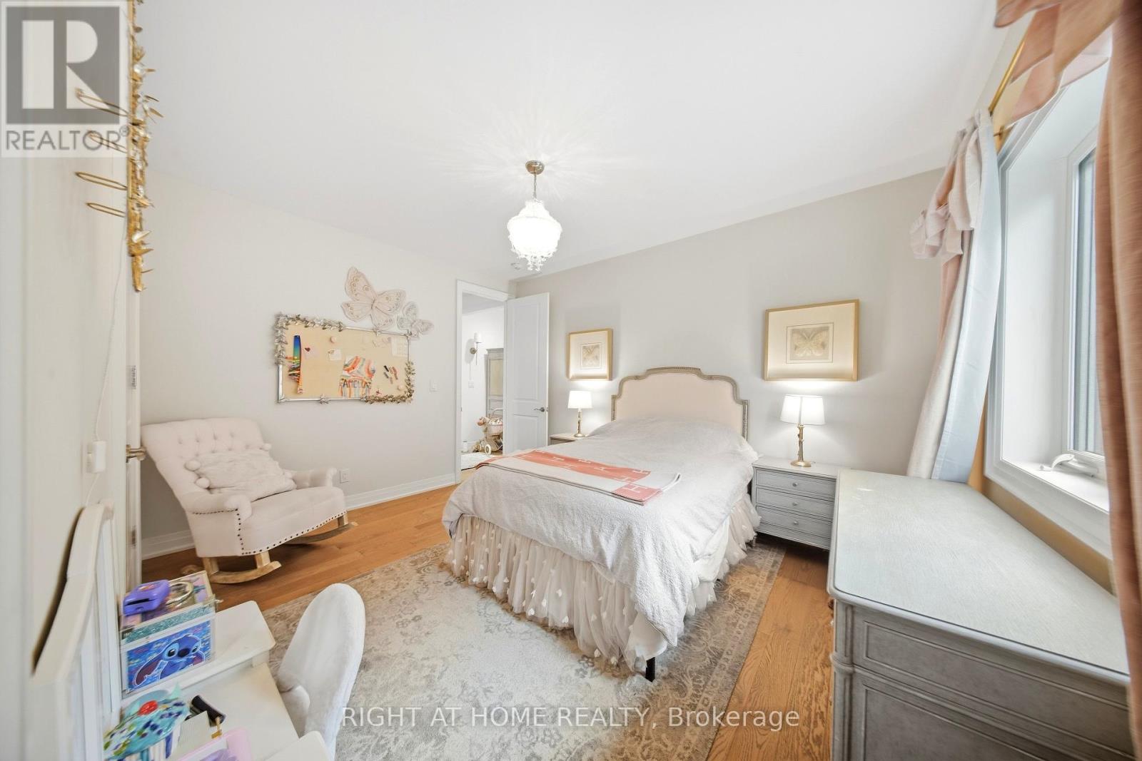 18 CASAVANT COURT - 35