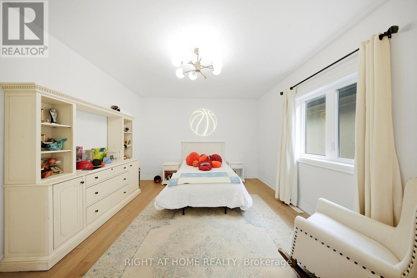 18 CASAVANT COURT - 37