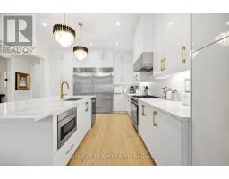 Bedroom 4 - 18 Casavant Court, Vaughan, ON L6A5A5 Photo 13