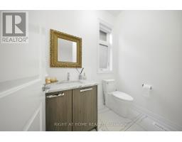 Family room - 18 Casavant Court, Vaughan, ON L6A5A5 Photo 6