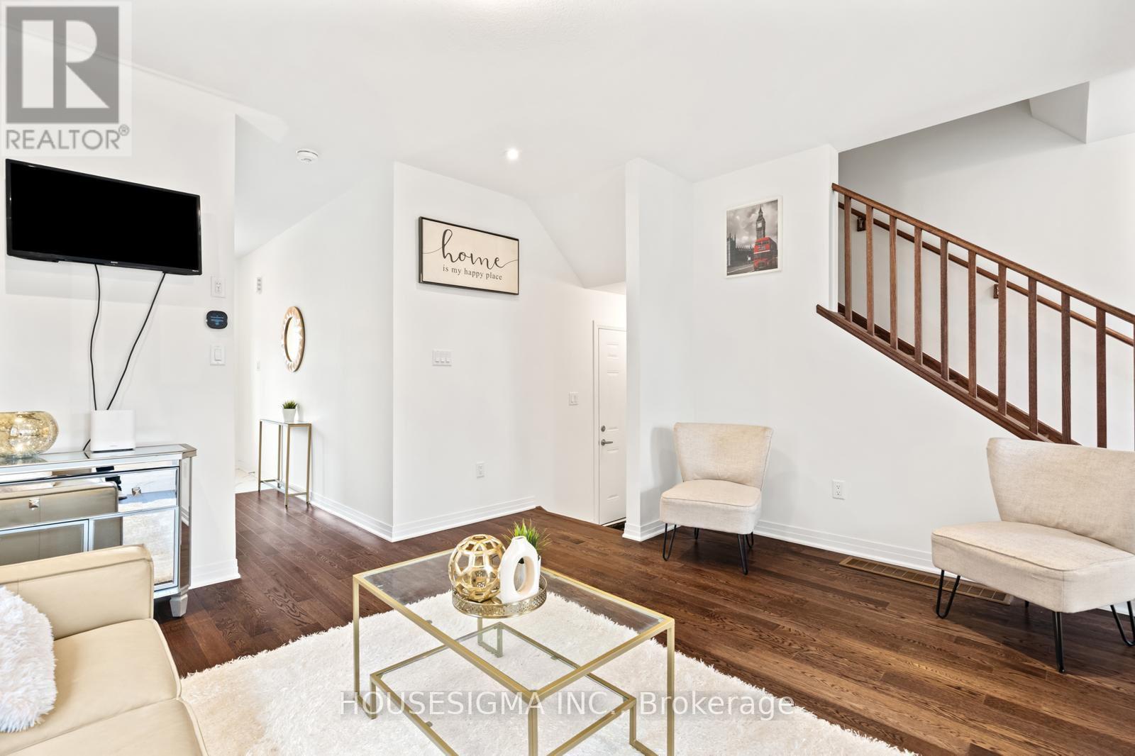 28 Canvas Crescent — photo 7