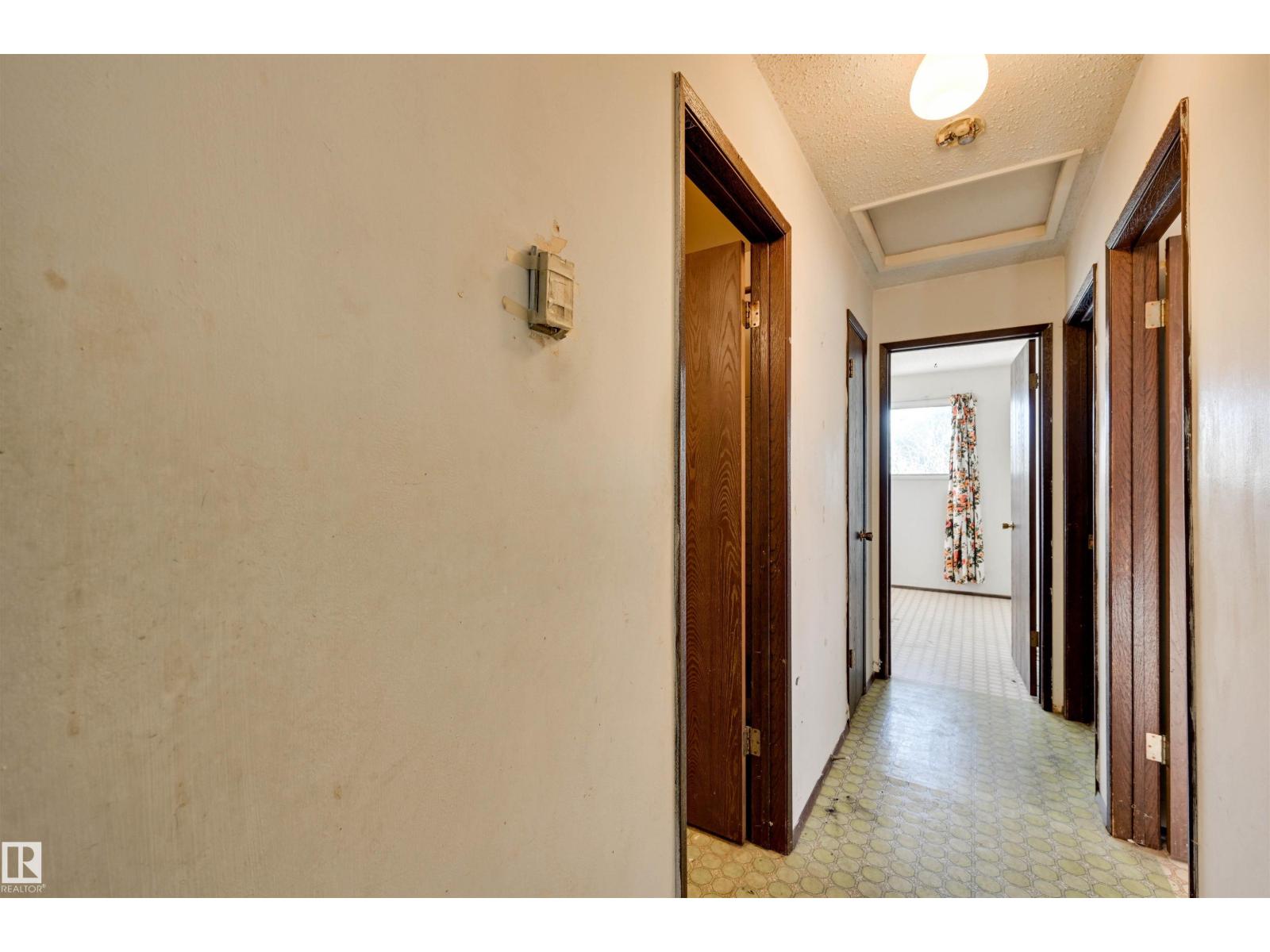 3813 134 AV NW - Image 15