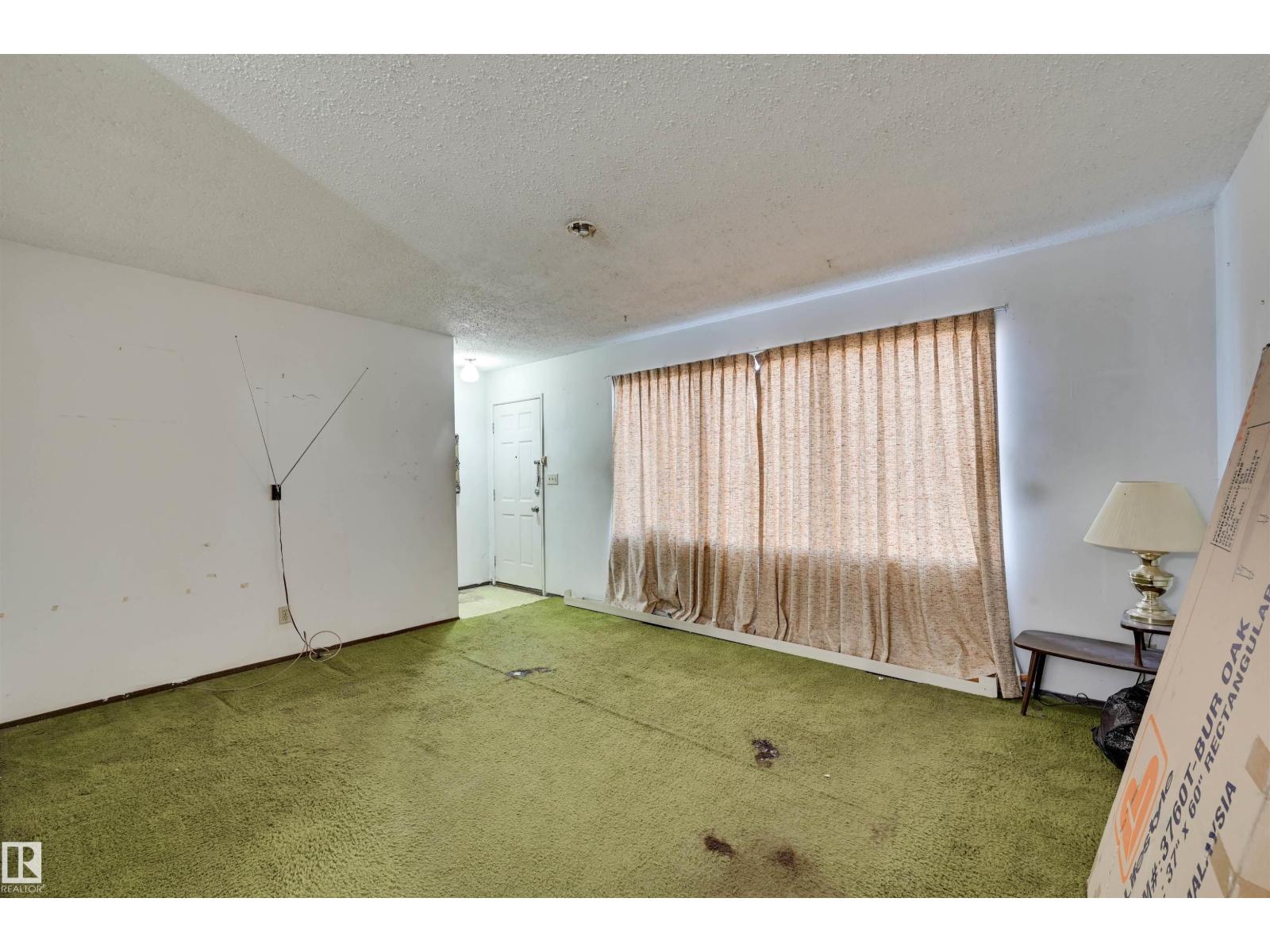 3813 134 AV NW - 8