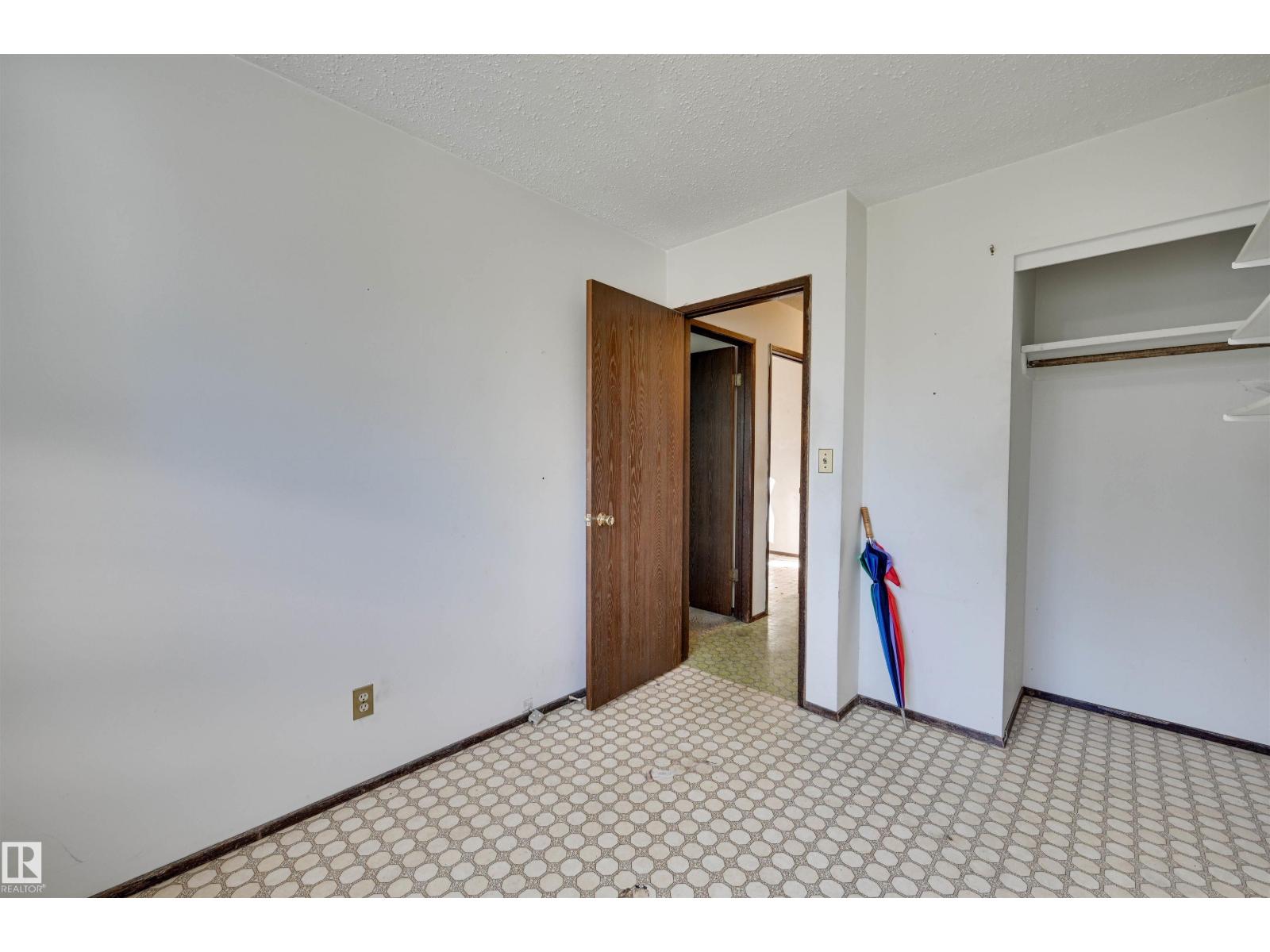 3813 134 AV NW - 23