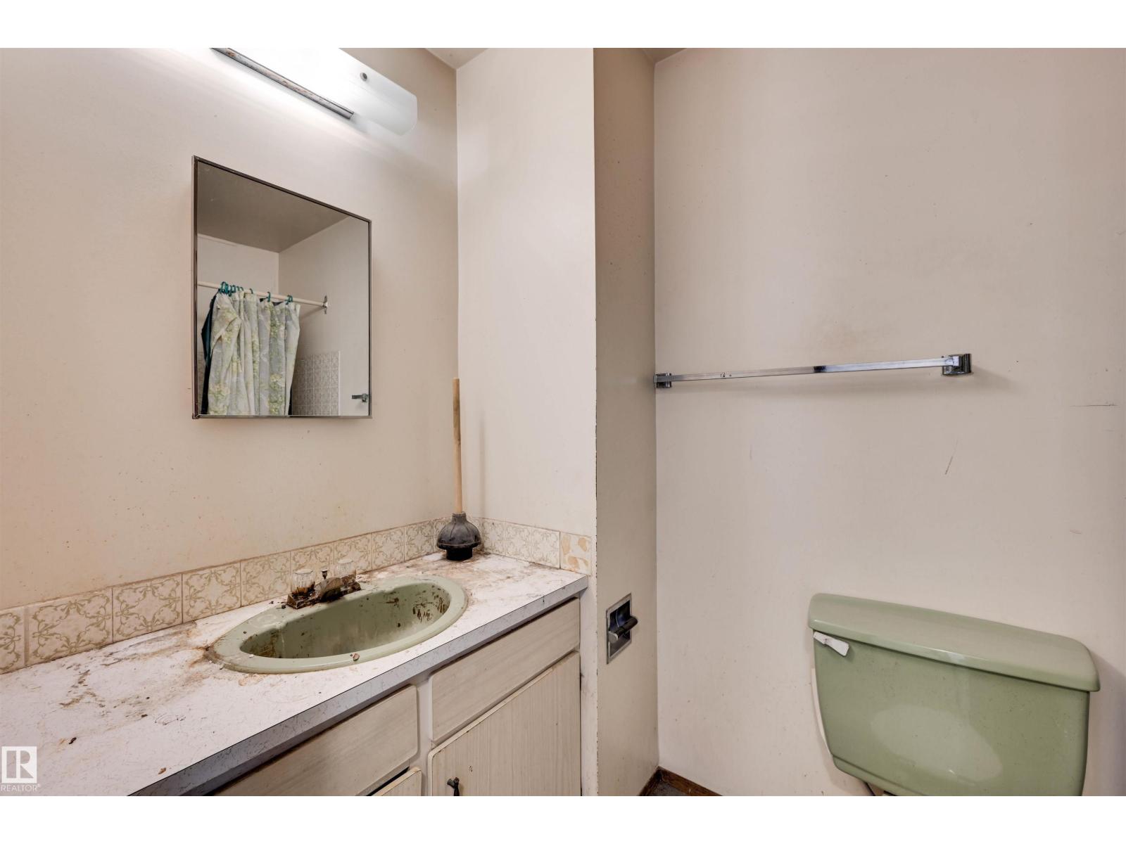 3813 134 AV NW - 16