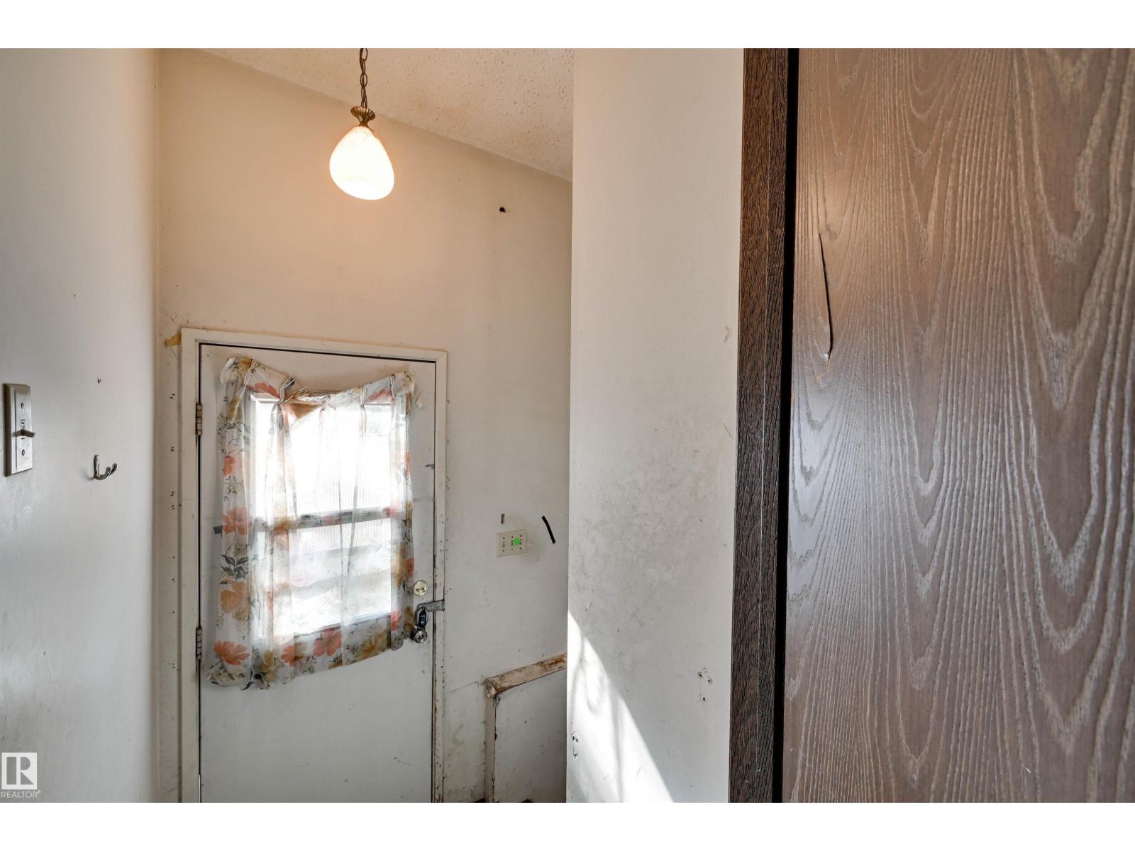 3813 134 AV NW - Image 27
