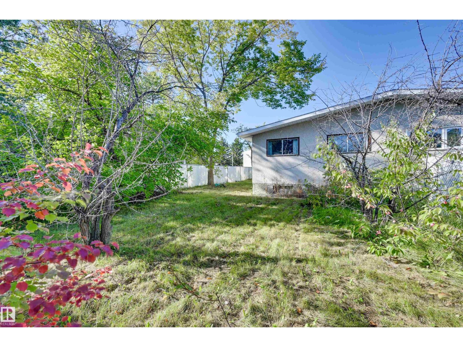 3813 134 AV NW - 34