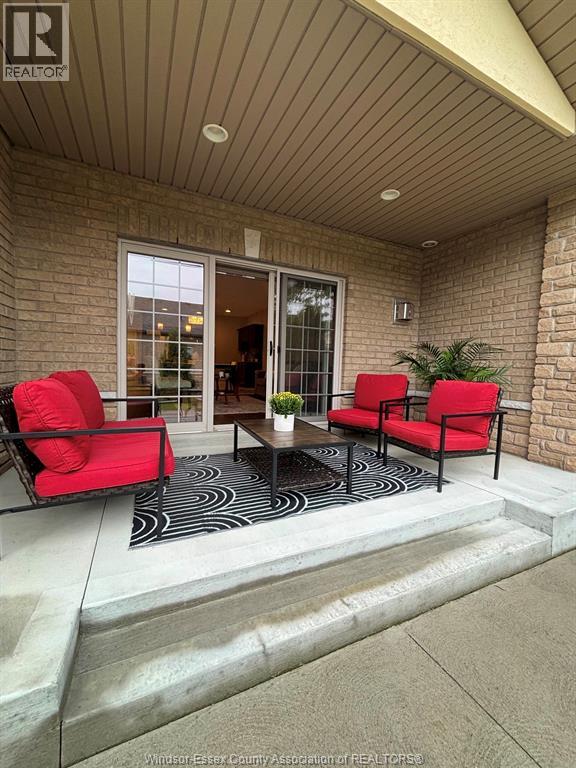 6114 TIBURON CRESCENT - 36