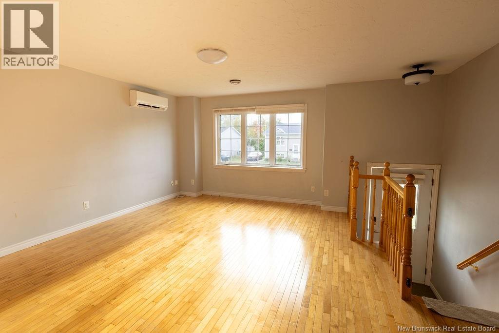 142 Jordan Crescent - Image 4
