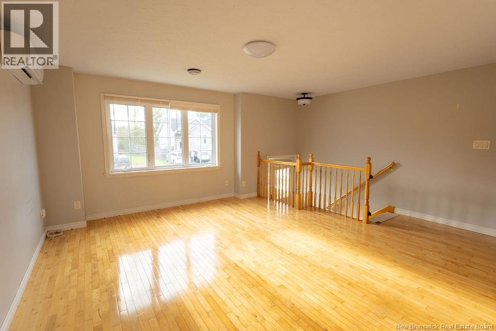 142 Jordan Crescent - 3