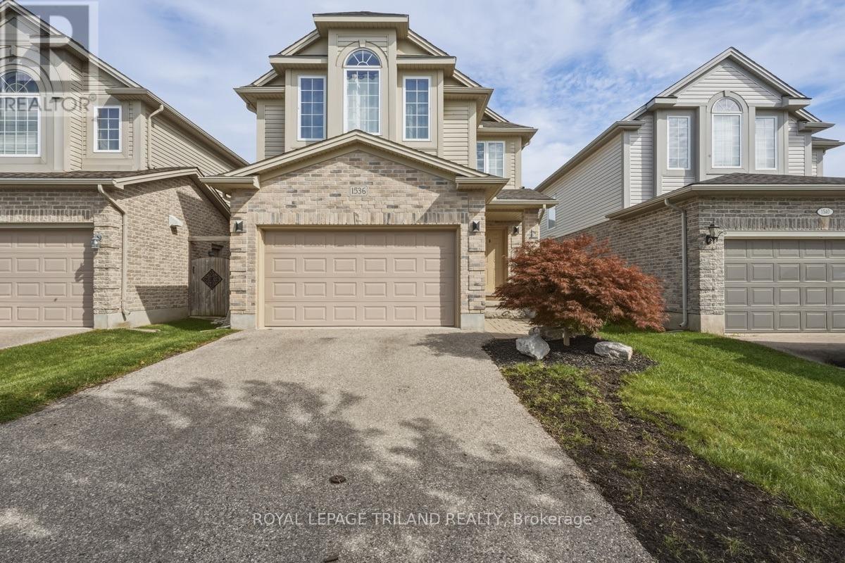 1536 GREEN GABLES ROAD - 2