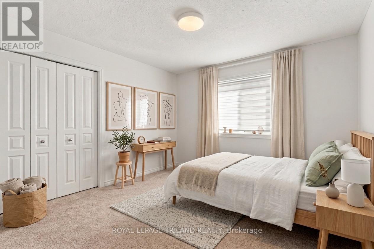 1536 GREEN GABLES ROAD - 23