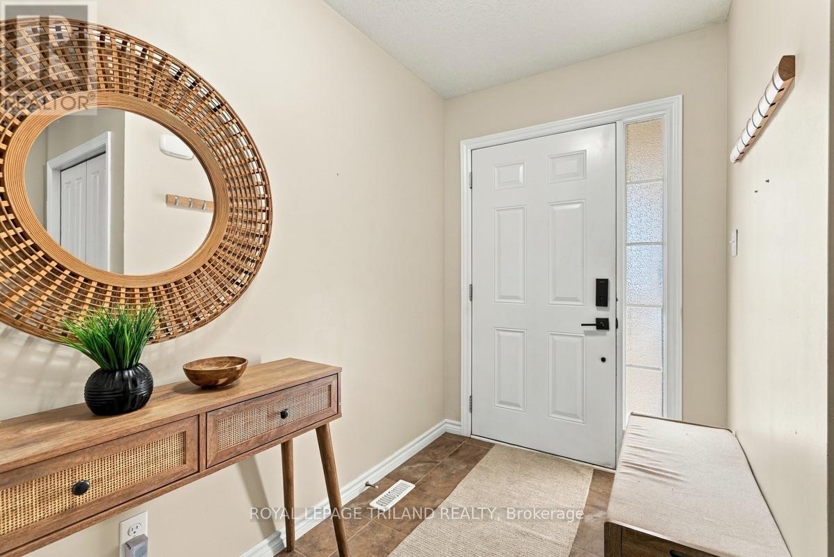 1536 GREEN GABLES ROAD - 3