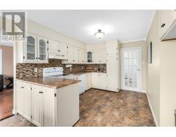 11-14 Lookout Road thumbnail 6