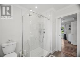 615 Main Road thumbnail 15