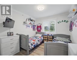 615 Main Road thumbnail 18