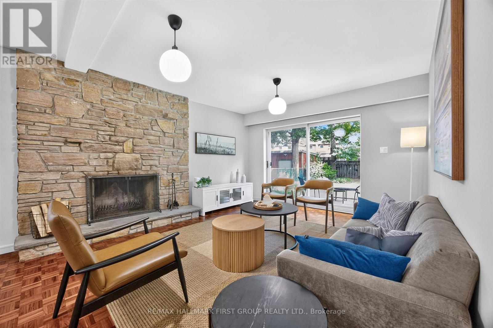 21 IVAN ROAD - Image 33