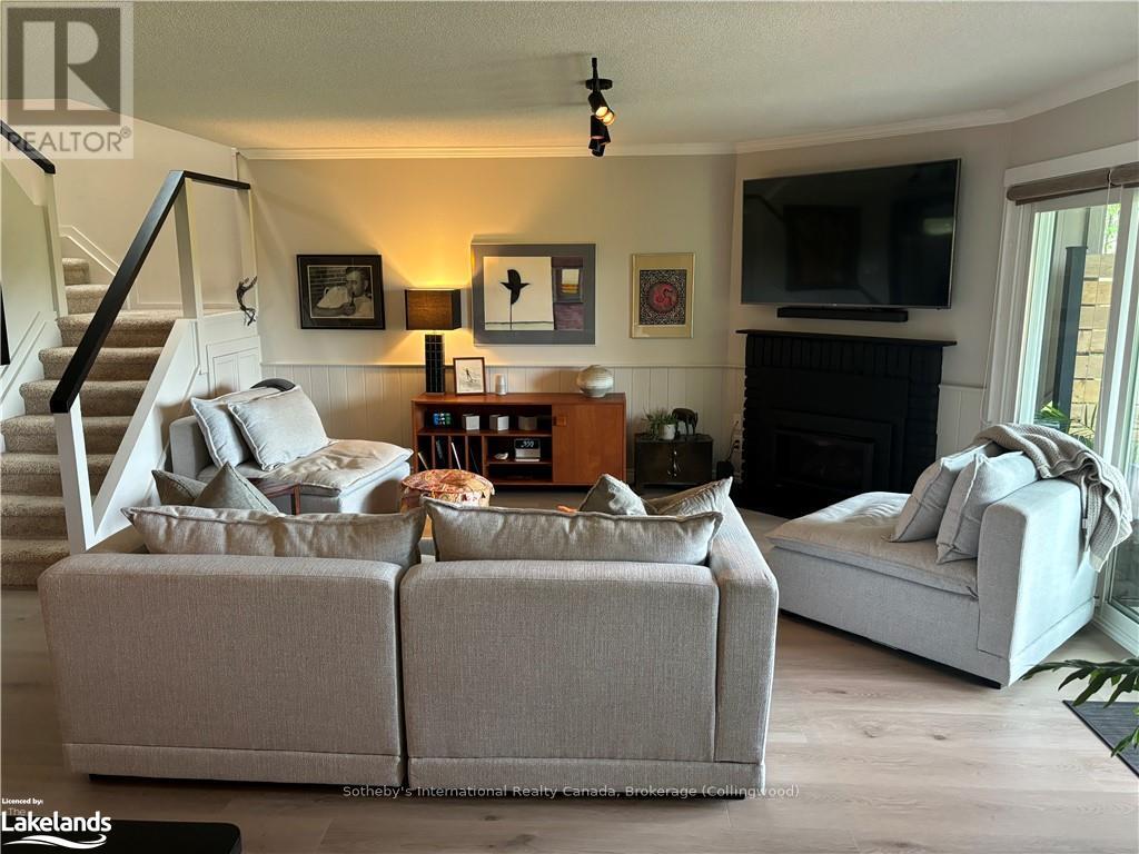 570 Oxbow Crescent — photo 10
