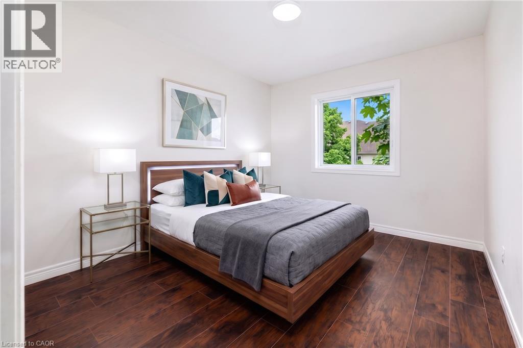 #15 468 DOON SOUTH Drive - Image 13
