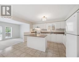 Bedroom 3 - 526 Thornview Place, Waterloo, ON N2T2V9 Photo 7