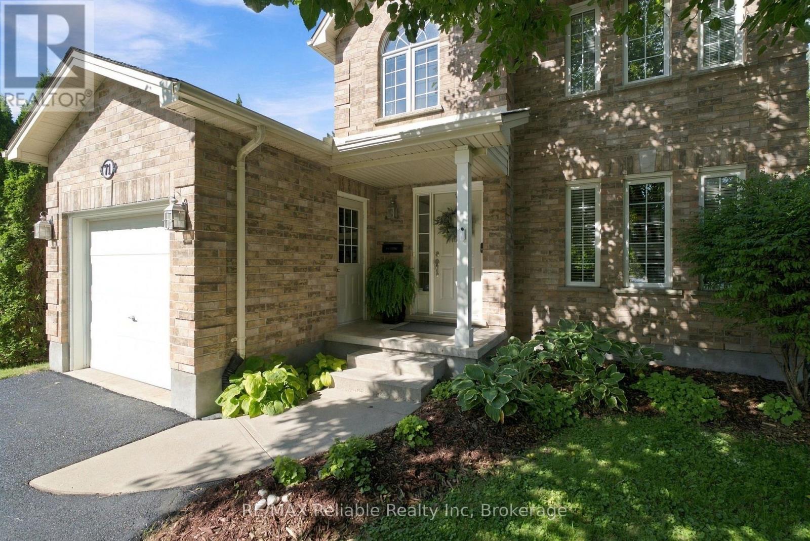 71 MEADOWRIDGE ROAD