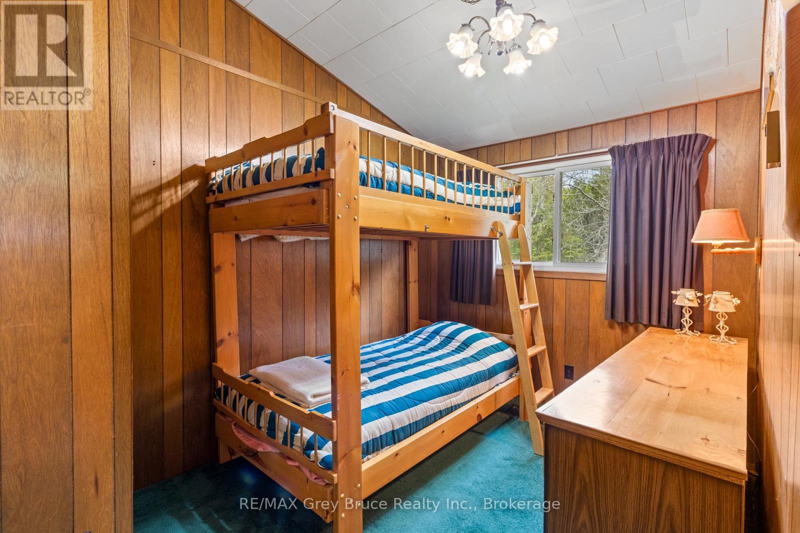28 STEWARTS POINT - Image 21