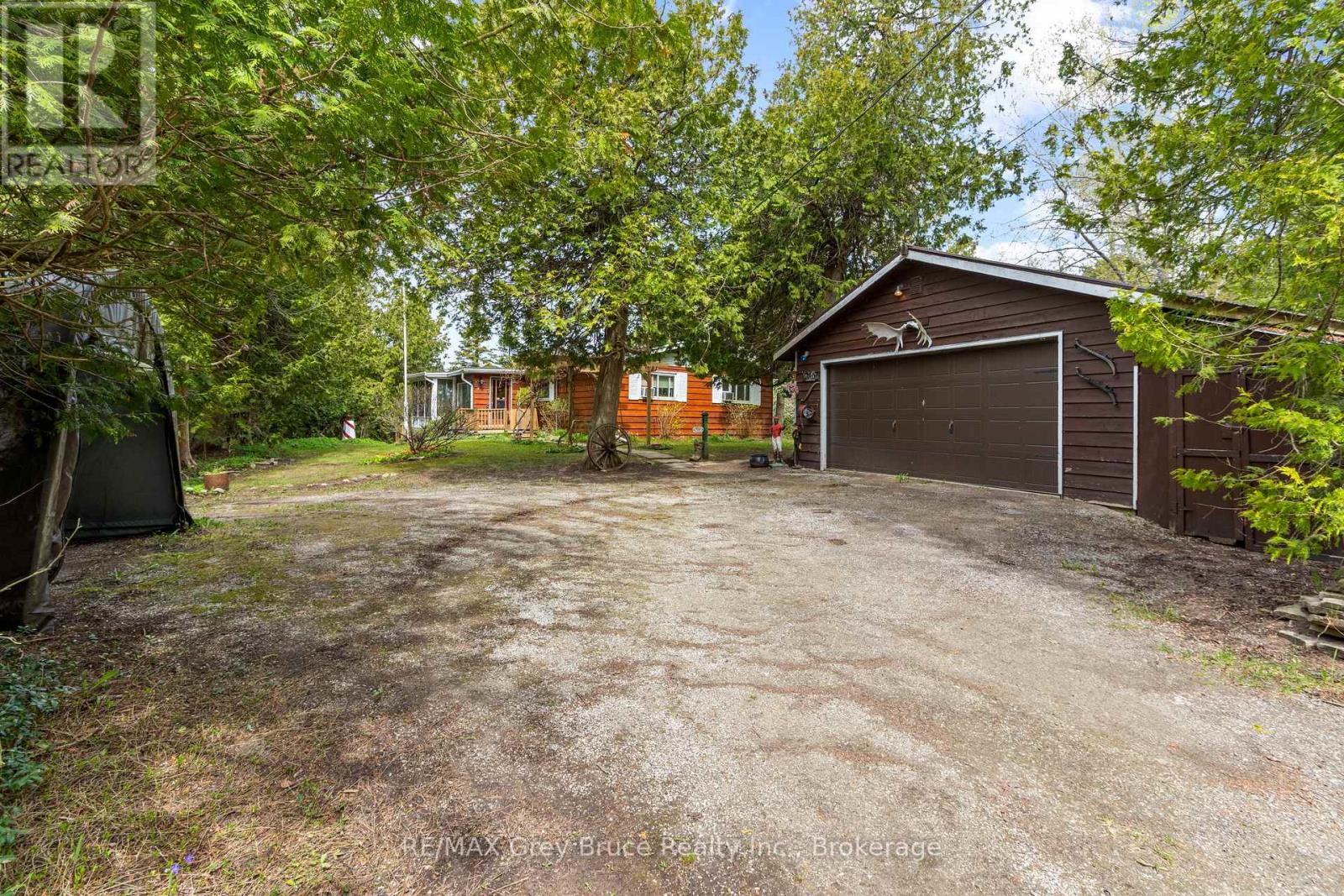 28 Stewarts Point, Northern Bruce Peninsula, Ontario, N0H1W0, Northern Bruce Peninsula, Ontario — photo 3 of 5