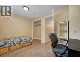 2714 74 Avenue SE - photo 11