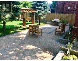 33 Royal York Road, Toronto, ON M8V2T3 Photo 12