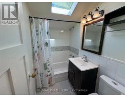 33 Royal York Road, Toronto, ON M8V2T3 Photo 8