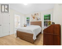 192 Winburn Avenue, Bridgewater, NS B4V9A4 Photo 22