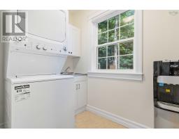 192 Winburn Avenue, Bridgewater, NS B4V9A4 Photo 20