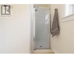 192 Winburn Avenue, Bridgewater, NS B4V9A4 Photo 24