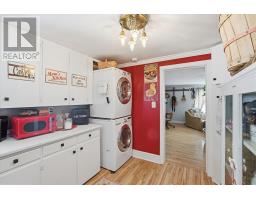 213 Pennywell Road thumbnail 19