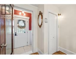 213 Pennywell Road thumbnail 3
