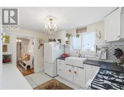 213 Pennywell Road thumbnail 9