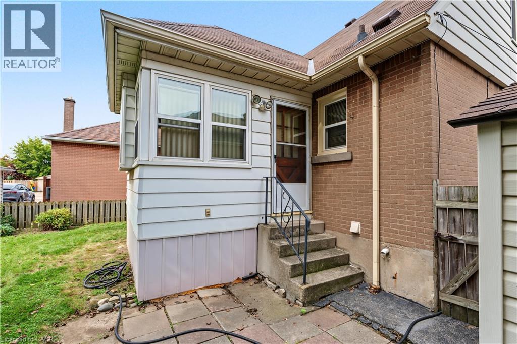 794 BRUCEDALE Avenue E - 28
