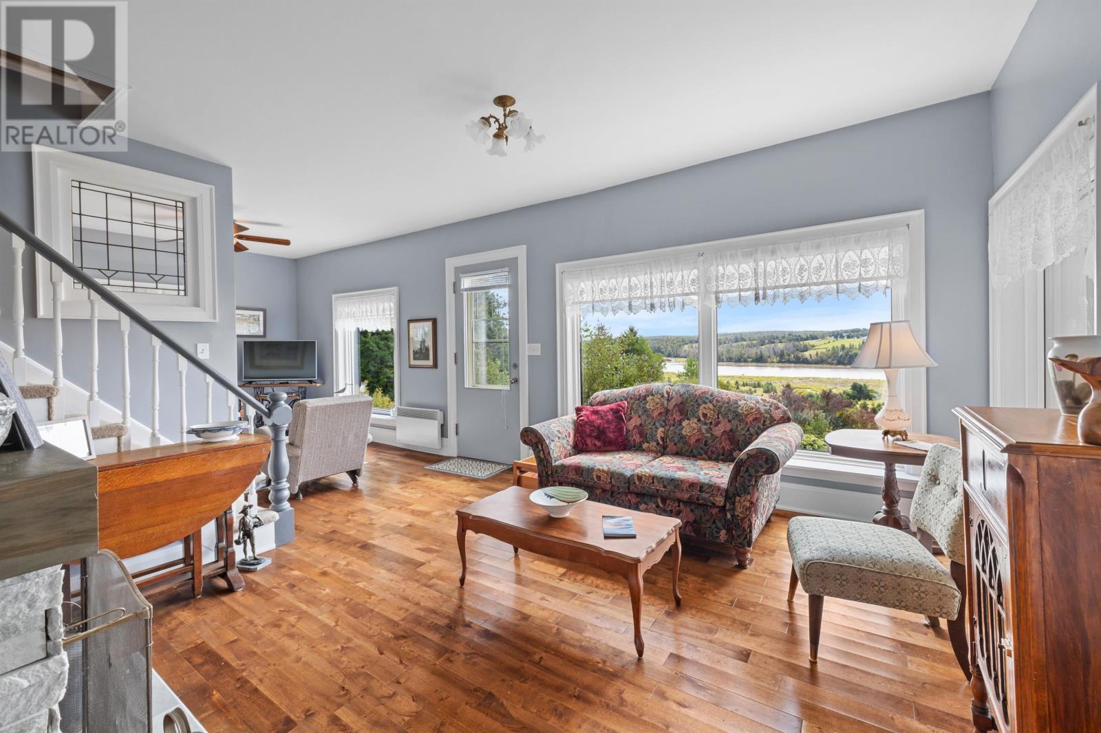 257 Cameron Road - 10