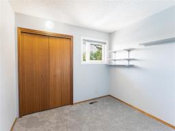 22 Palms Boulevard, Winnipeg, MB R2R1C3 Photo 21