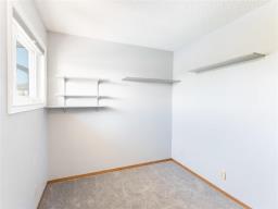 22 Palms Boulevard, Winnipeg, MB R2R1C3 Photo 23